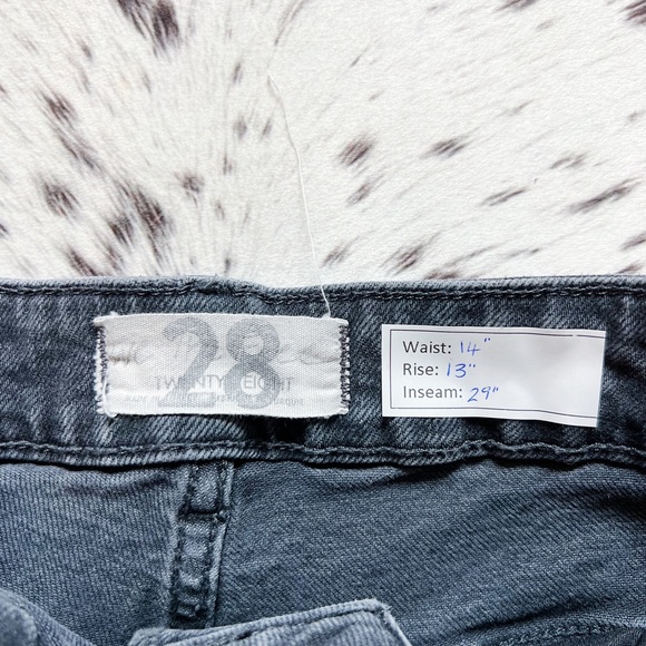 FREE PEOPLE WE THE FREE Black Distressed Zuri Mom Jeans High Rise - size 28 - Picture 6 of 8